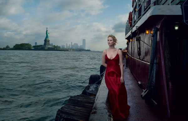 Annie-leibovitz-new-work-jennifer-lawrence-vogue-september-cover-2017 - saturday soul